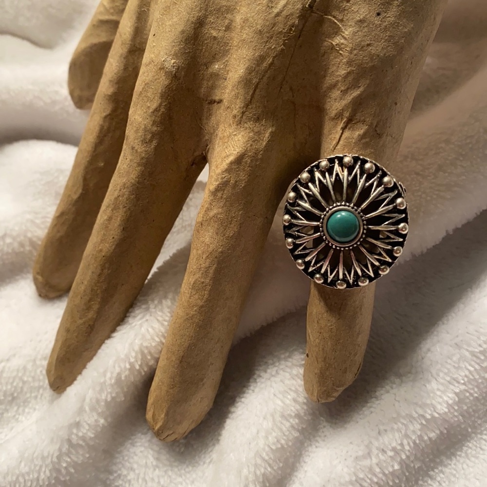 Lucky Brand BoHo Faux Turquoise Statement Ring size 7